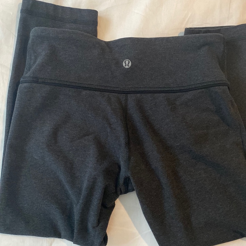 Lululemon capri grey leggings